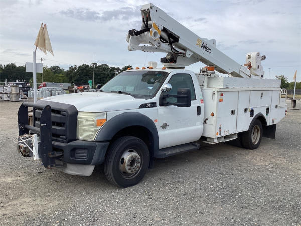 Photo of a 2013 Ford F-552