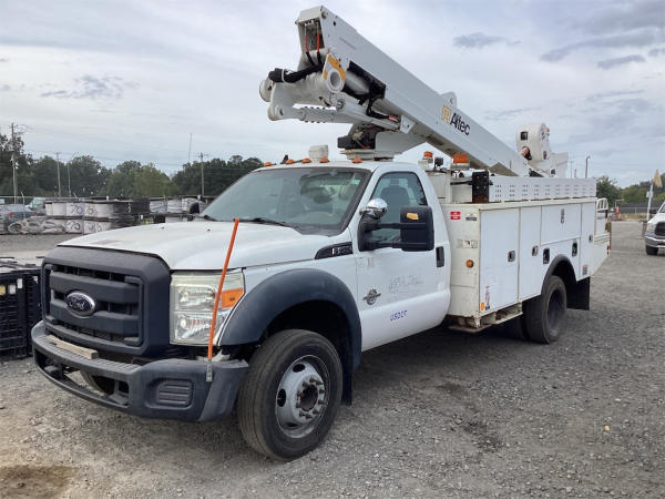 Photo of a 2012 Ford F-550