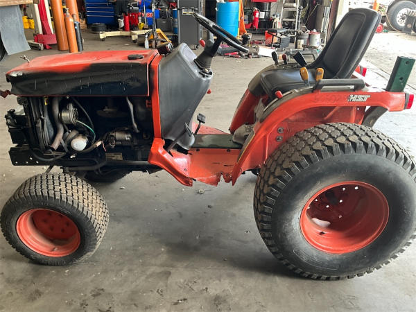 1998 Kubota B1700HD 4X4