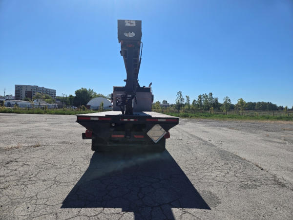 2007 Mack CV713