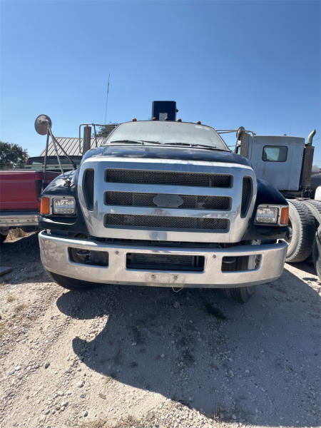 2015 Ford F-750