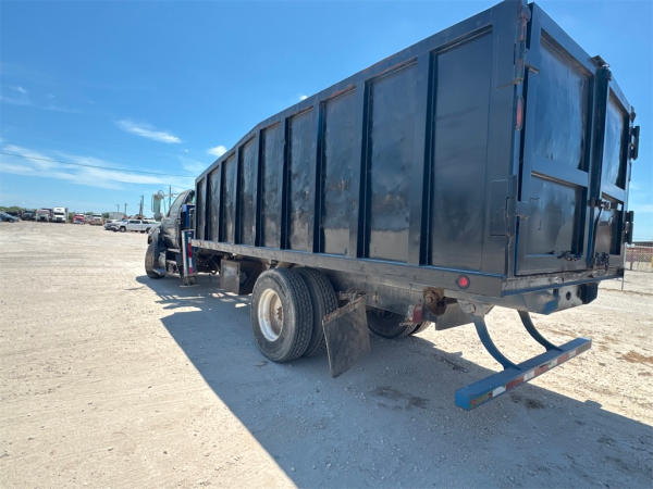 2015 Ford F-750