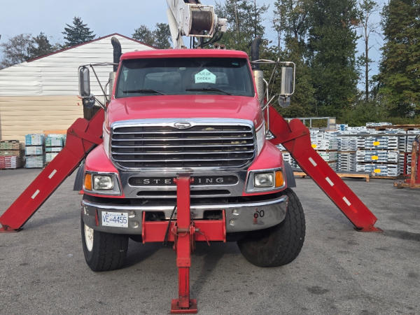 2007 Sterling LT9513