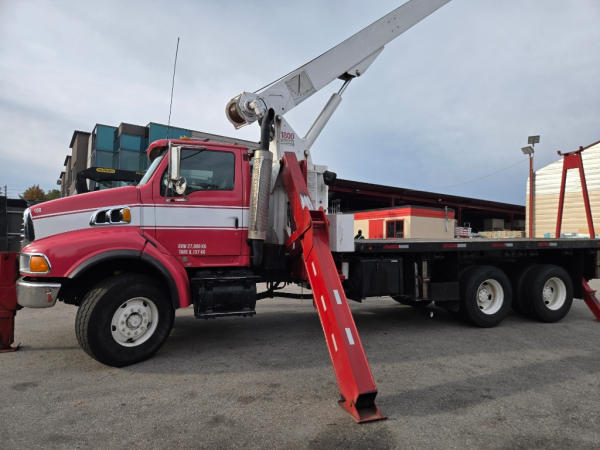 2007 Sterling LT9513