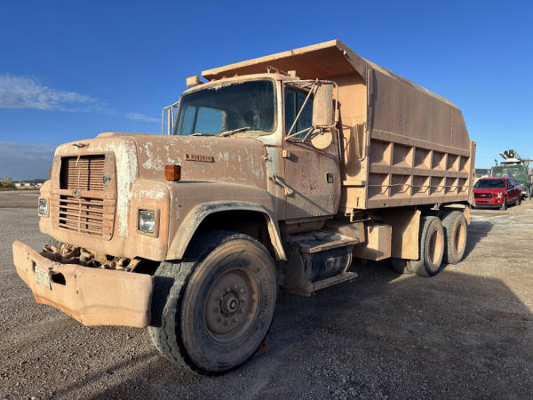1991 Ford LT9000