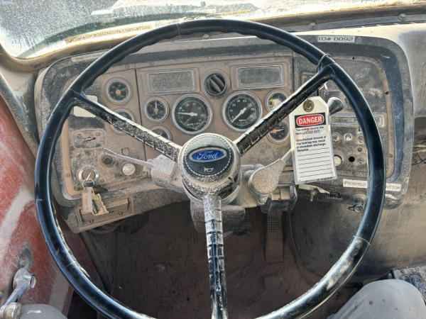 1991 Ford LT9000