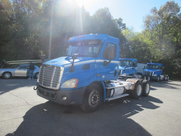 2015 Freightliner Cascadia