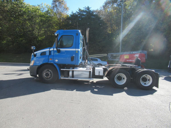 2015 Freightliner Cascadia
