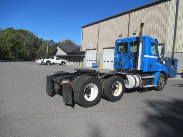 2015 Freightliner Cascadia