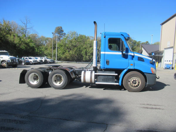 2015 Freightliner Cascadia