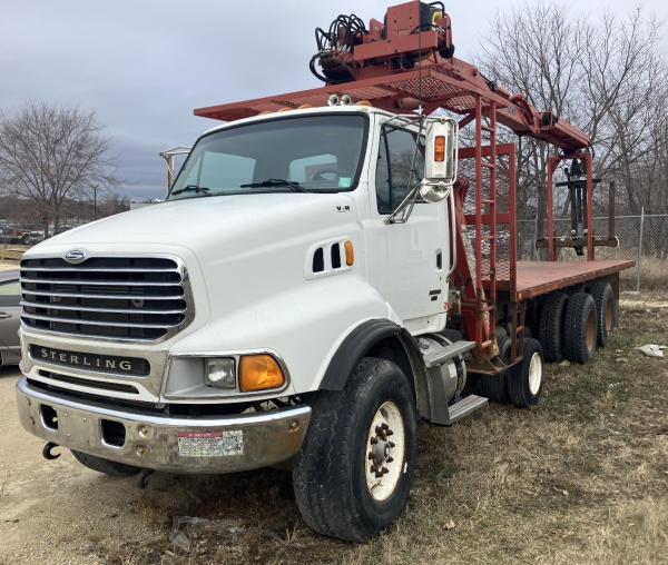 Photo of a 2005 Sterling L9500