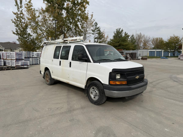 Photo of 2015 Chevrolet EXPRESS