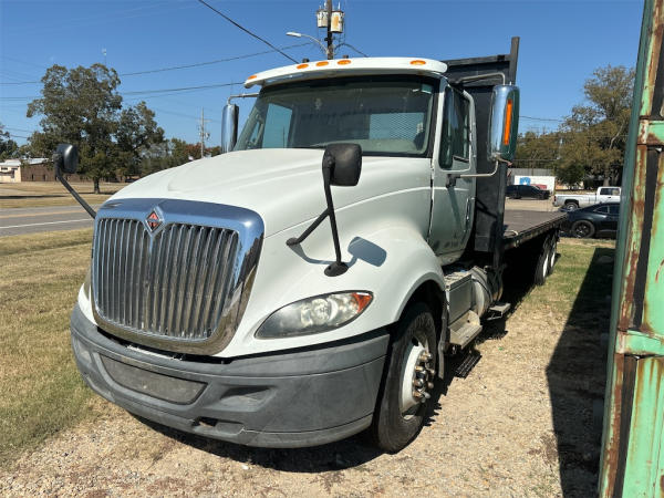 Photo of a 2014 International PROSTAR+