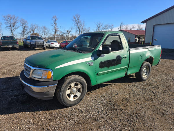 Photo of a 2003 Ford F-150