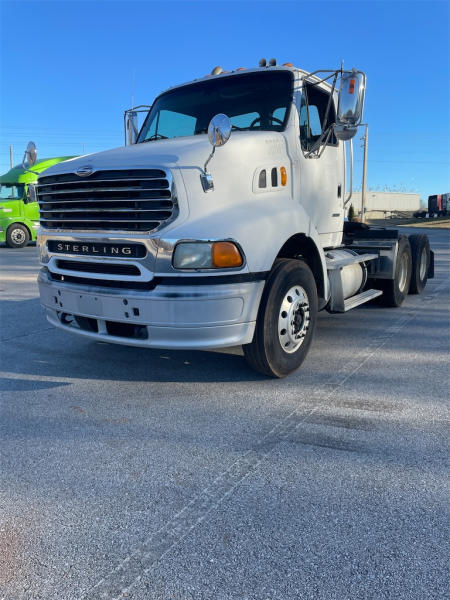 Photo of a 2007 Sterling AT9500 