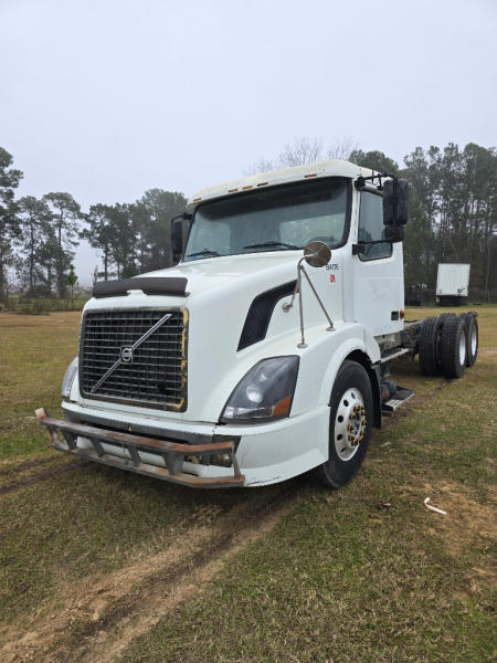 Photo of a 2007 Volvo VNL64T