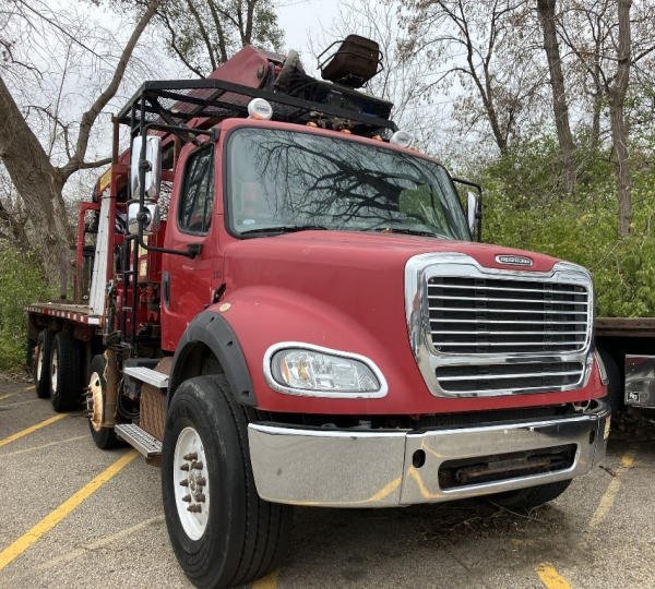 Photo of a 2013 Freightliner M2 112 6s