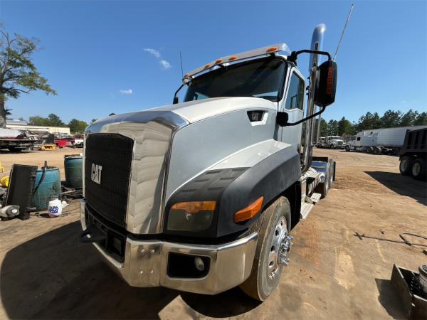 Photo of a 2016 Caterpillar CT660S SBA 6X4