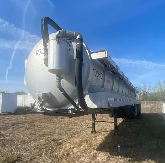 Photo of a 2012 Longhorn LLT6500AL