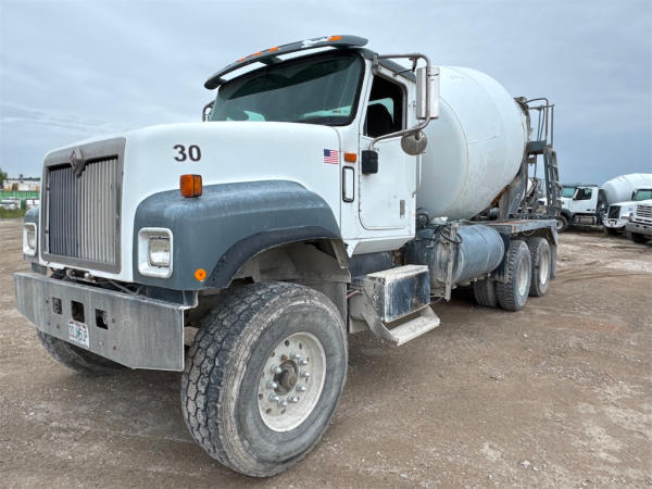 Photo of a 2003 International 5500I