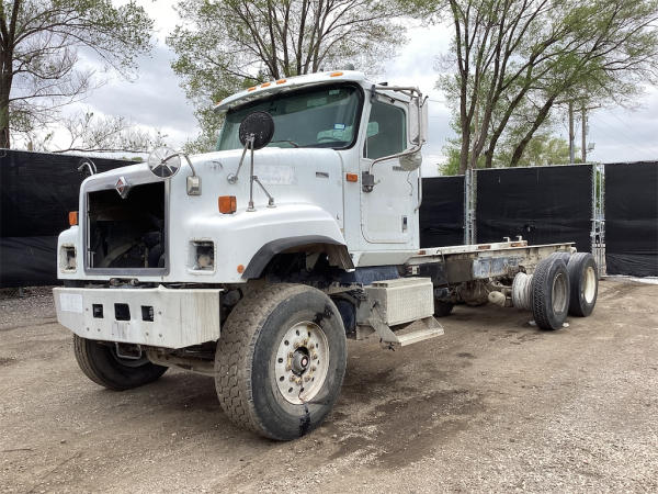 Photo of a 2014 International DF557 PAYSTAR