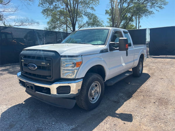 2016 Ford F-250 EXT CAB