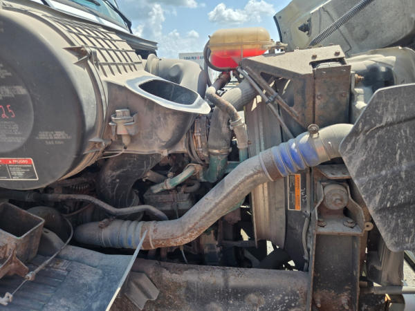 2007 Volvo VHD