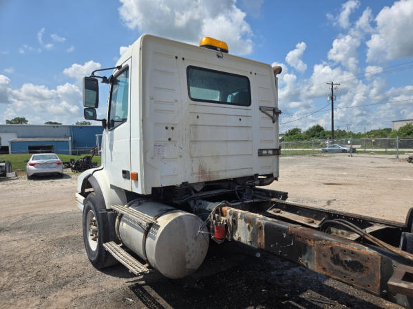2007 Volvo VHD