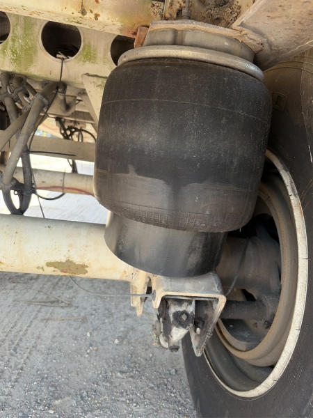 2001 Wilson CF900