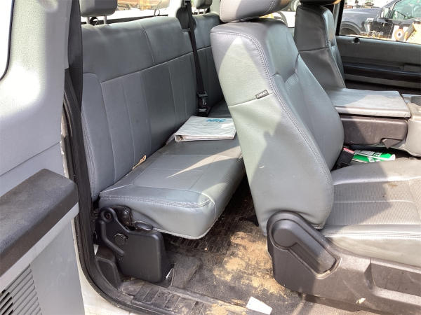 2014 Ford F250 4X4 EXT CAB