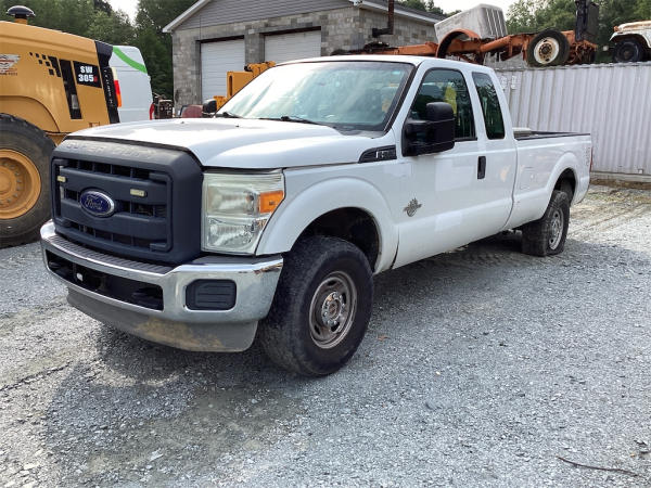 2014 Ford F250 4X4 EXT CAB