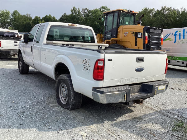 2014 Ford F250 4X4 EXT CAB