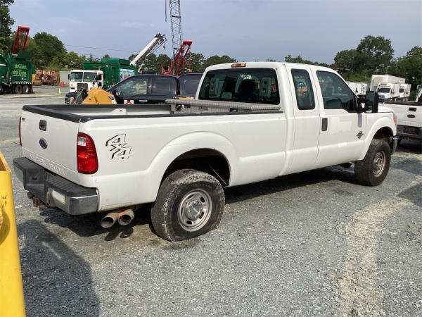 2014 Ford F250 4X4 EXT CAB