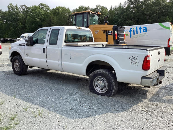 2014 Ford F250 4X4 EXT CAB