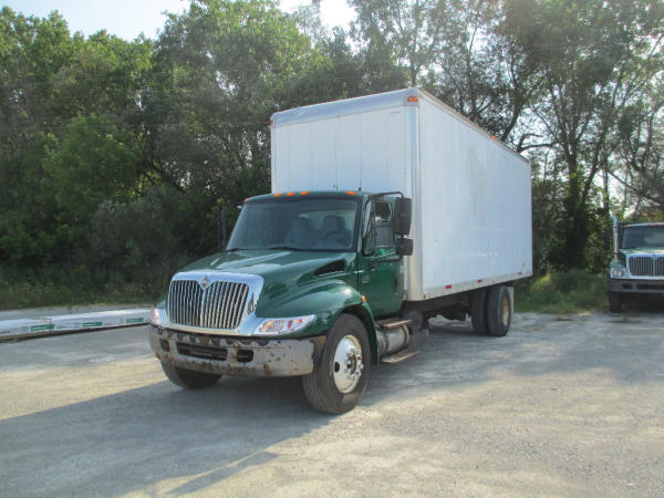 Photo of a 2006 International 4300