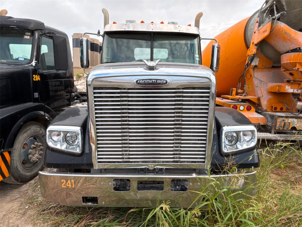2012 Freightliner CORONADO